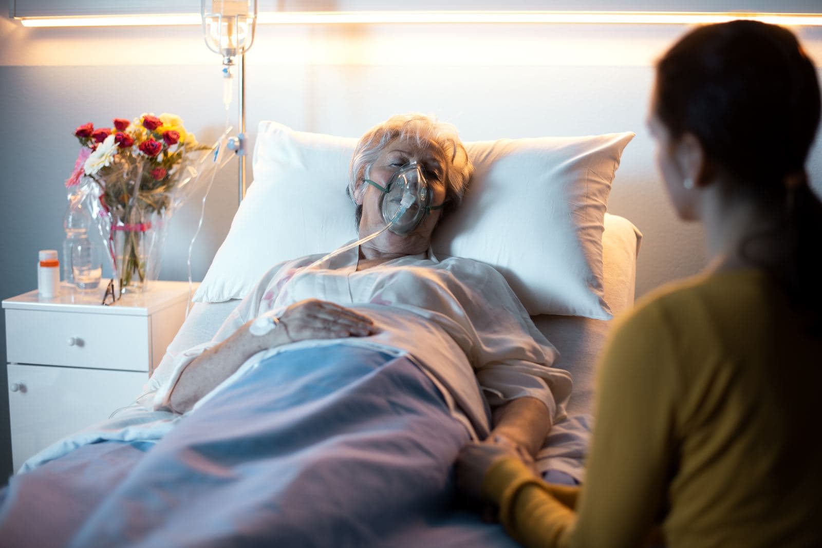 APHSW-C Certification Exam Preparation – Advanced Palliative Hospice Social Worker Social worker providing hospice and palliative care support to a patient and family as part of APHSW-C certification preparation